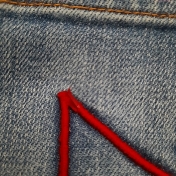 True Religion Manchester United Jeans - Picture 14 of 16